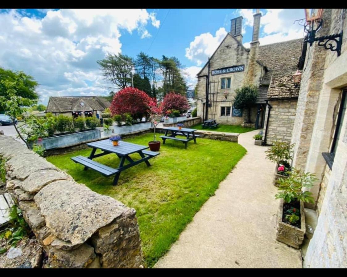 The Rose & Crown Farmhouse Kitchen Nympsfield Luaran gambar